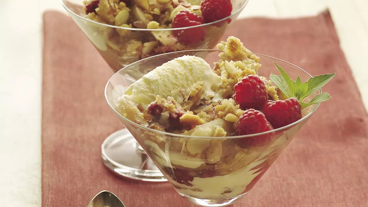 Pear and Raspberry Crisp