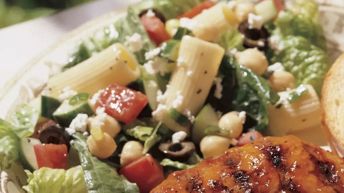 Mediterranean Rigatoni Salad