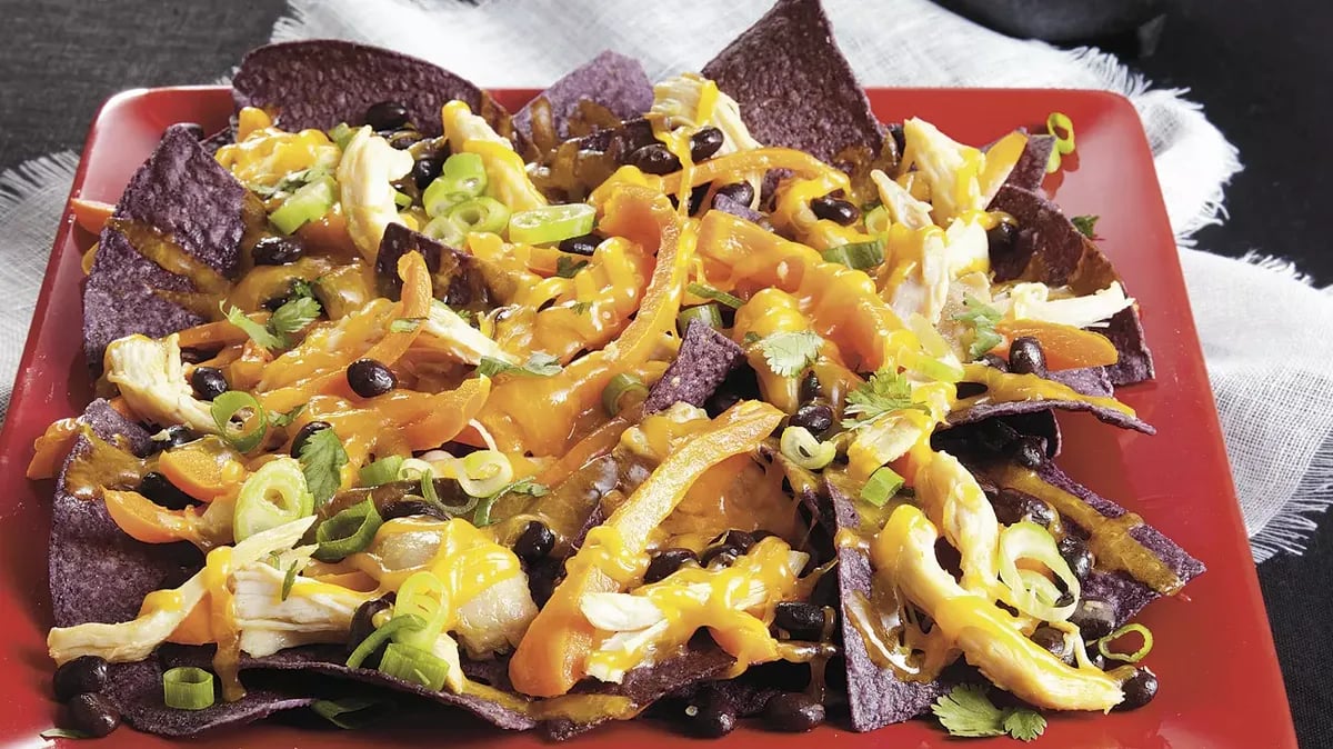 Cheesy Chicken Nachos