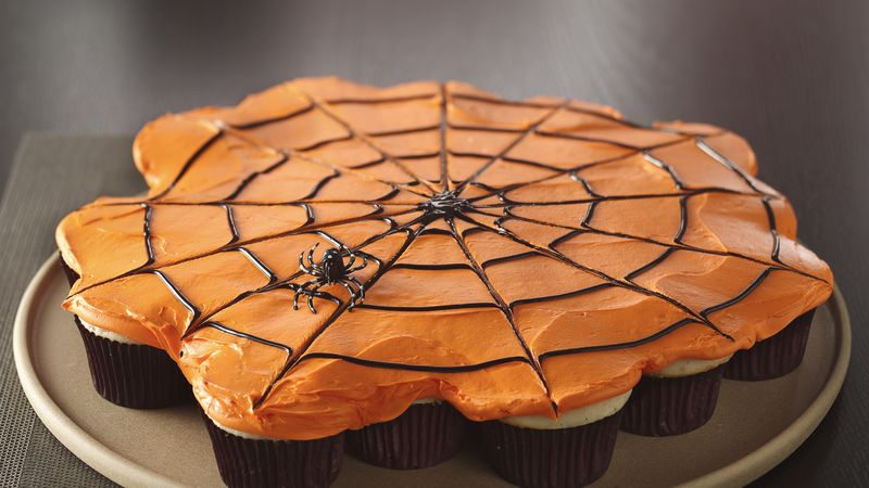 Pull-Apart Spiderweb Cupcakes
