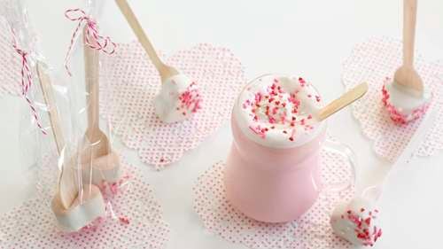 stitch with @Home Sweet Pink 🎀 for the best way to make hot cocoa wi