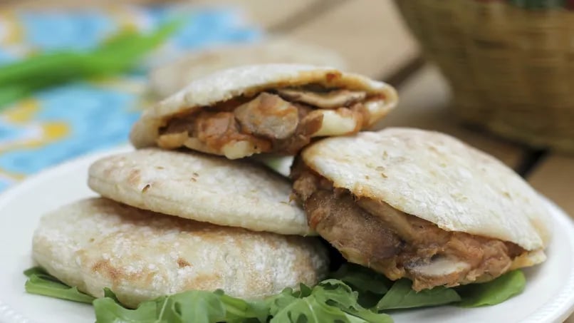 Tuna and Mushroom Pita Sandwich