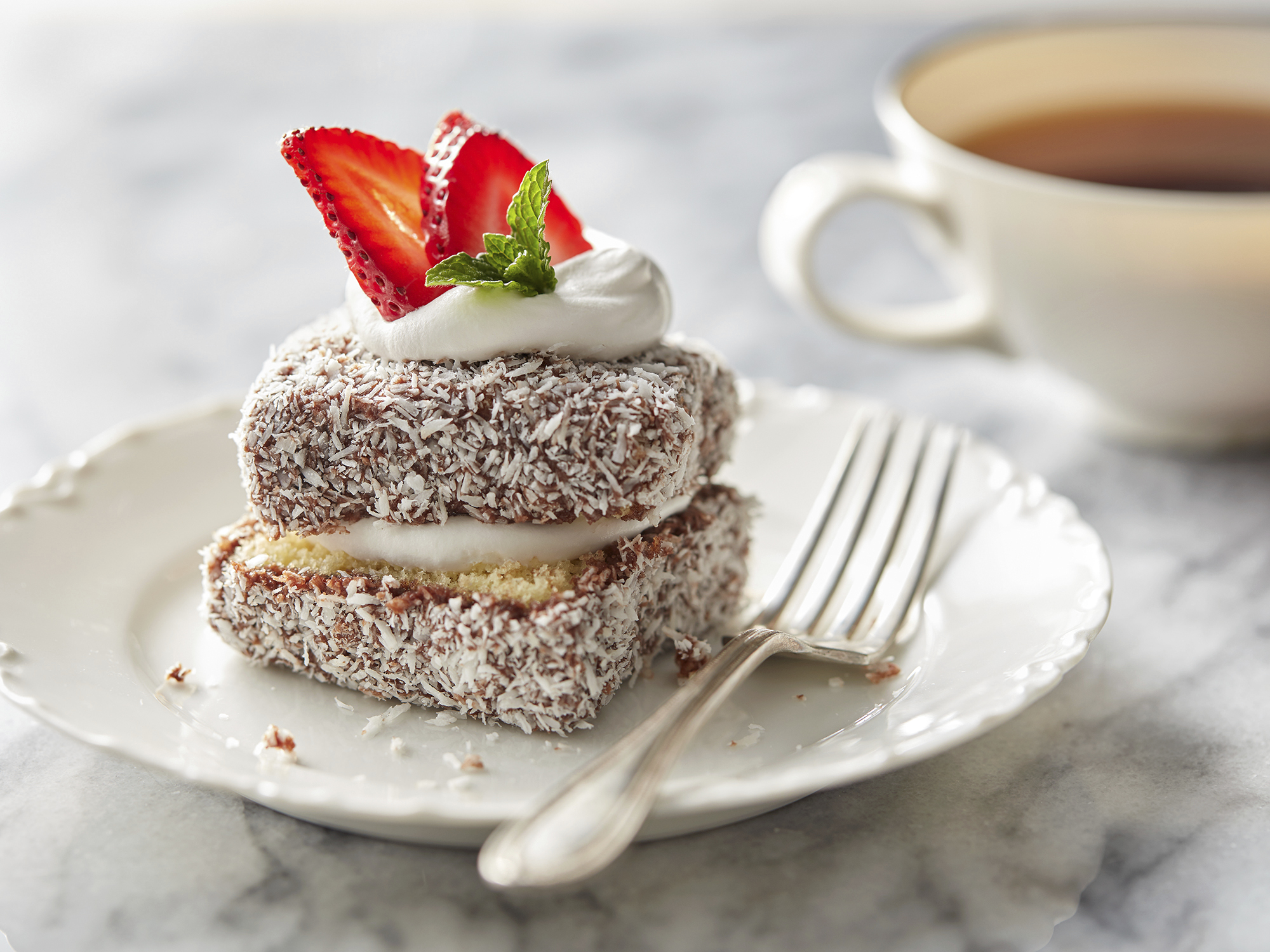 Lamington Cake with Milo Icing for Australia Day - Love Swah