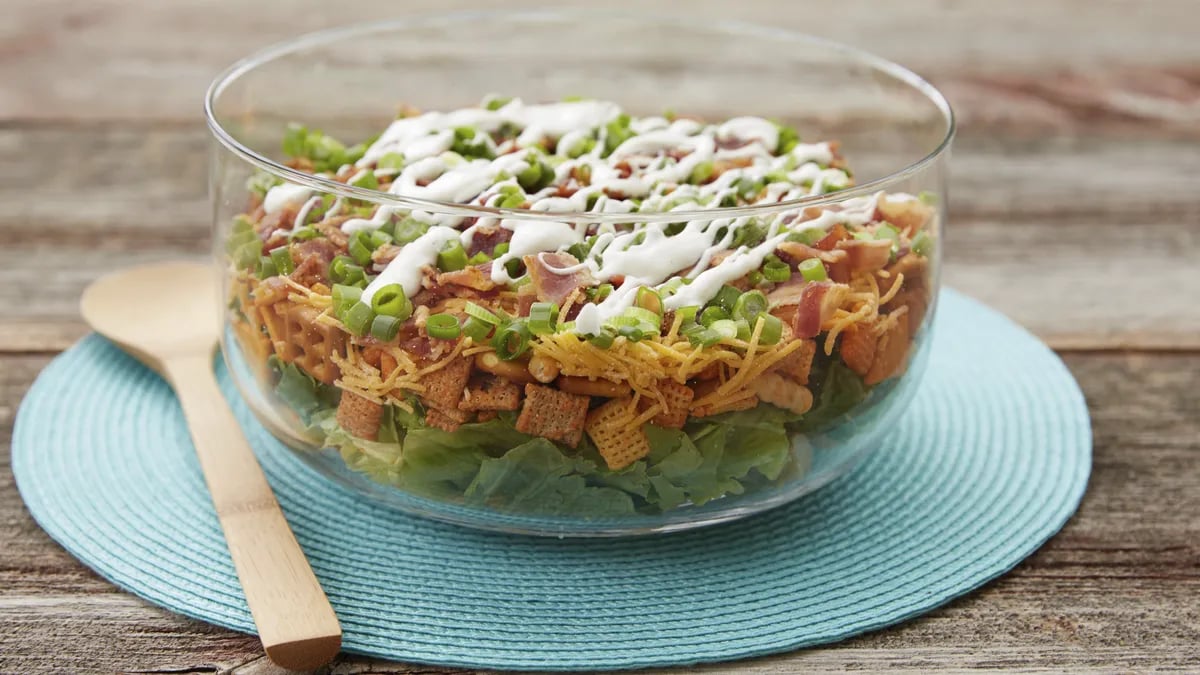 Cheddar Bacon Chicken Ranch Layered Salad