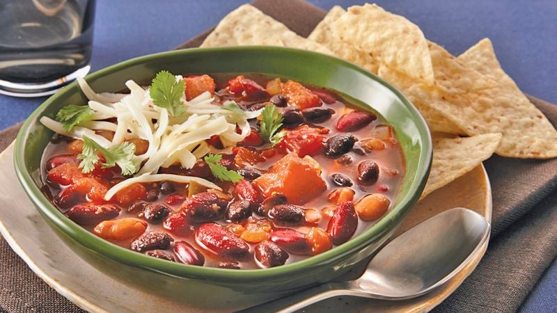 Easy 3-Quart Slow Cooker Veggie Chili Recipe • A Weekend Cook®