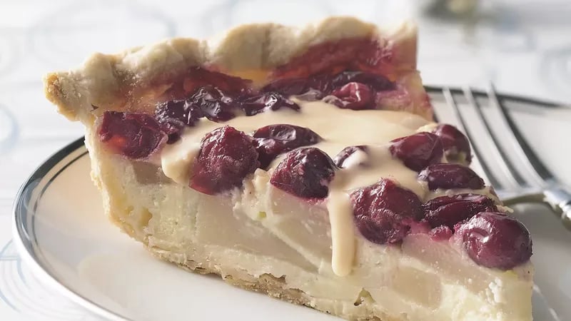 Pear and Cranberry Pie