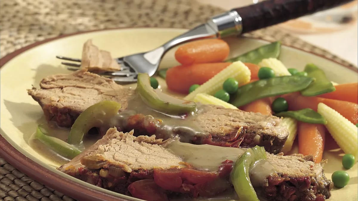 Slow-Cooker Swiss Steak with Chipotle Chile Sauce