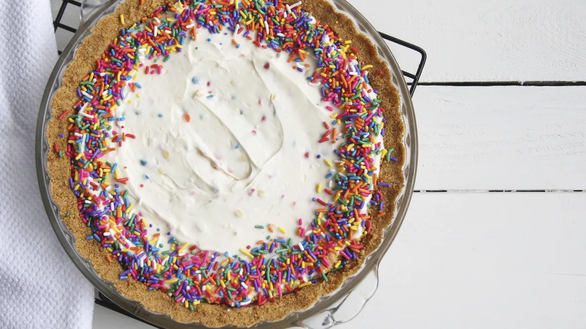 Easy Rainbow Chip Cheesecake