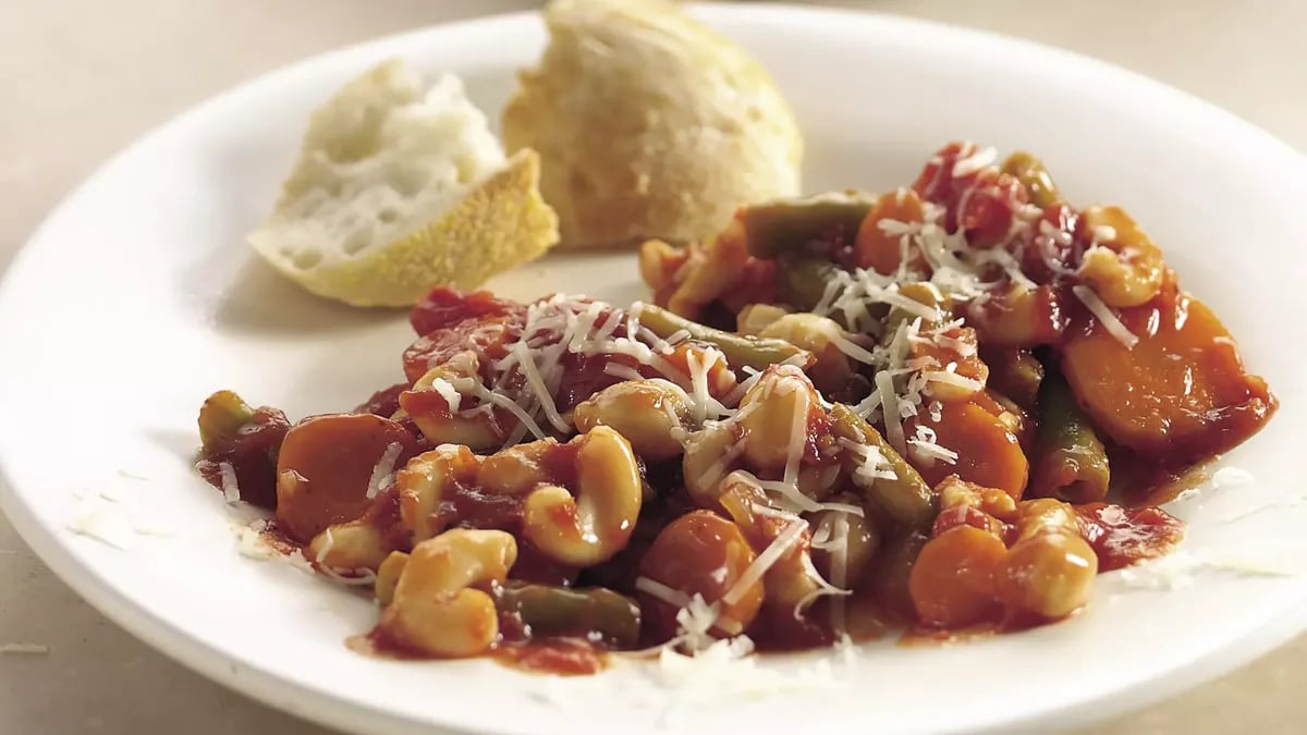 Slow-Cooker Mediterranean Minestrone Casserole