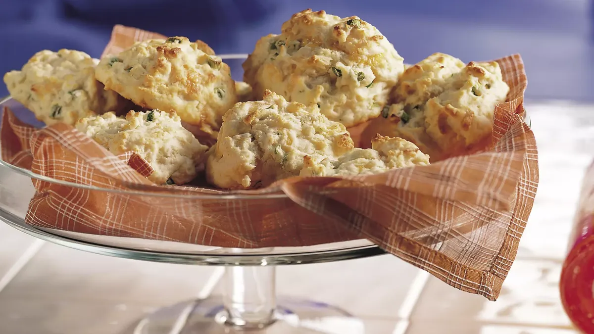 Cheddar and Green Onion Biscuits