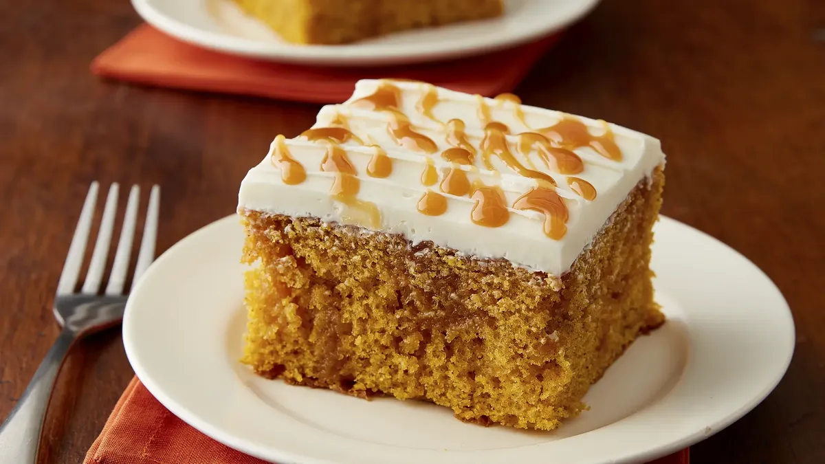 Whip Up These 10 Easy Pumpkin Poke Cake Recipes for a Spooky Fall 2025 – Try Them Now!