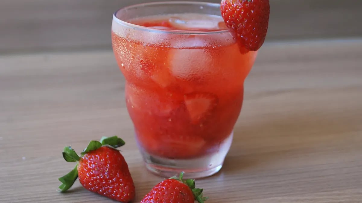 Strawberry Caipirinha