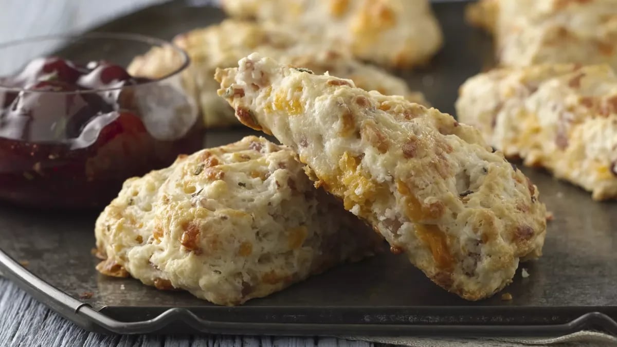 Ham and Cheddar Scones with Rosemary Cherry Sauce