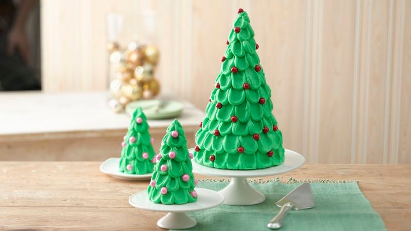 Christmas Tree Cake with Mini Trees Recipe 
