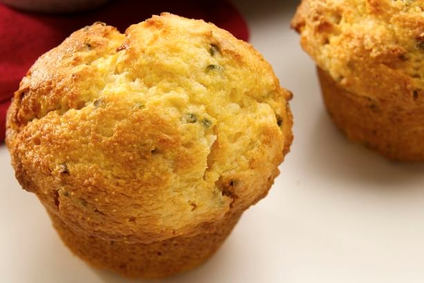 Sour Cream with Onions and Chives Corn Muffins