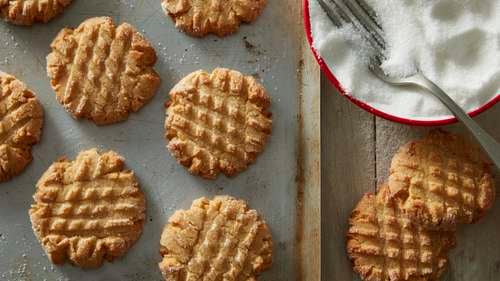 Easy Peanut Butter Cookie Cake Recipe