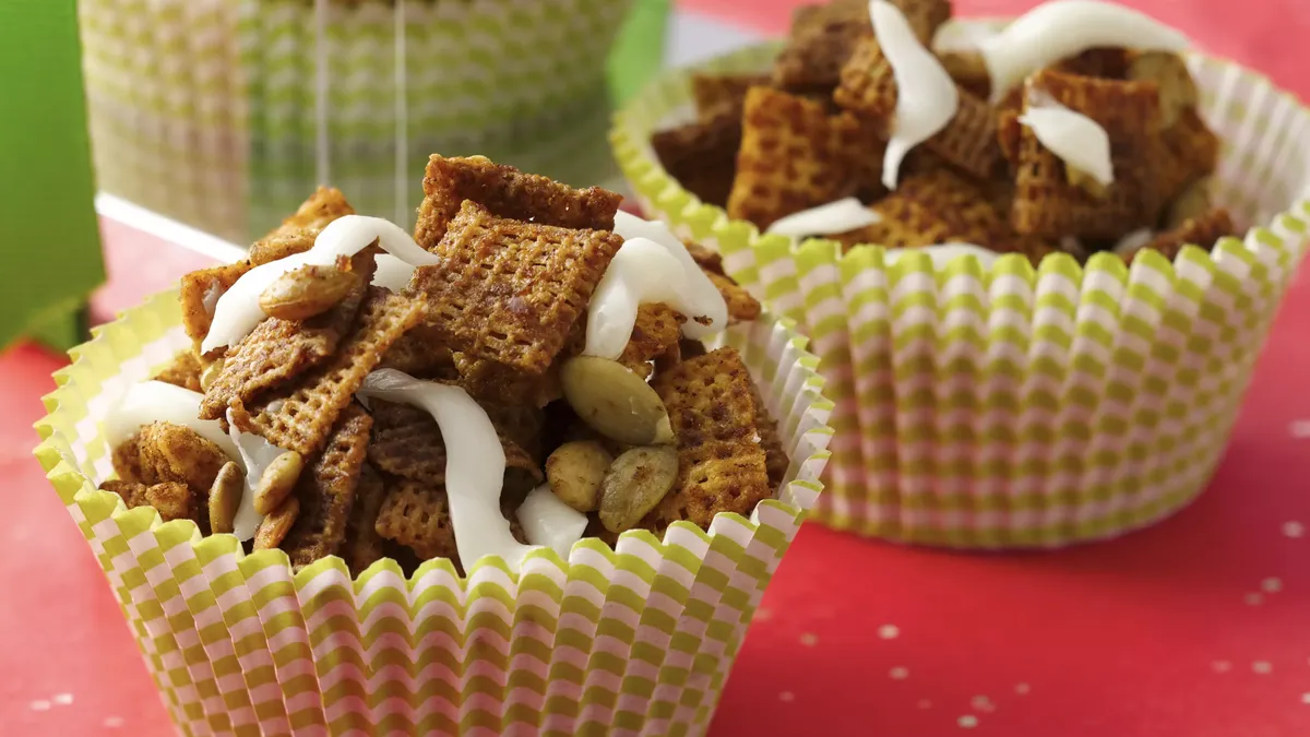 Iced Pumpkin Chex Mix