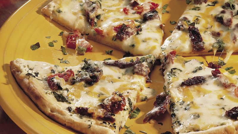Sun-Dried Tomato and Herb Pizza