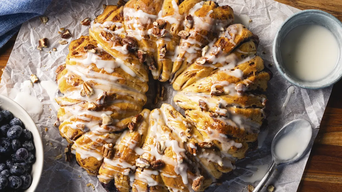 Blueberry Cinnamon Roll Coffee Cake