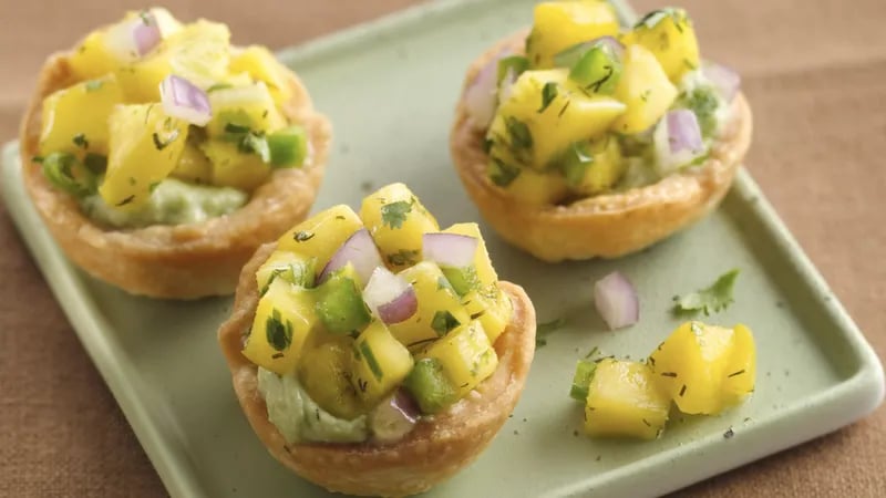 Mango Salsa Appetizer Bites