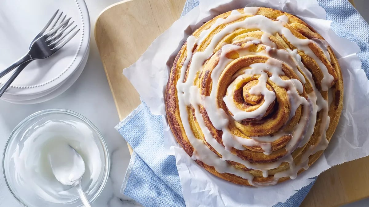 Giant Cinnamon Roll