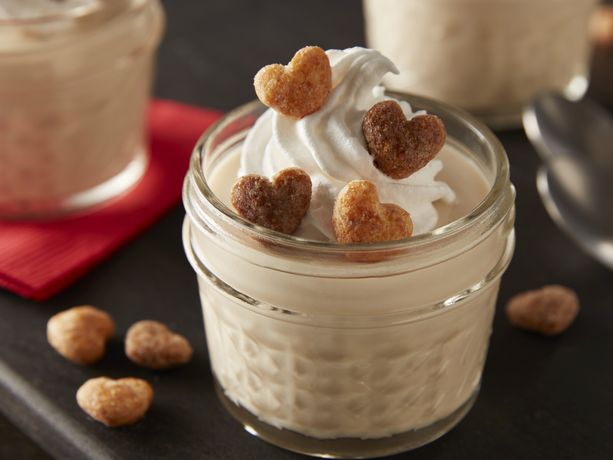 Reese's Puffs™ Milk Panna Cotta