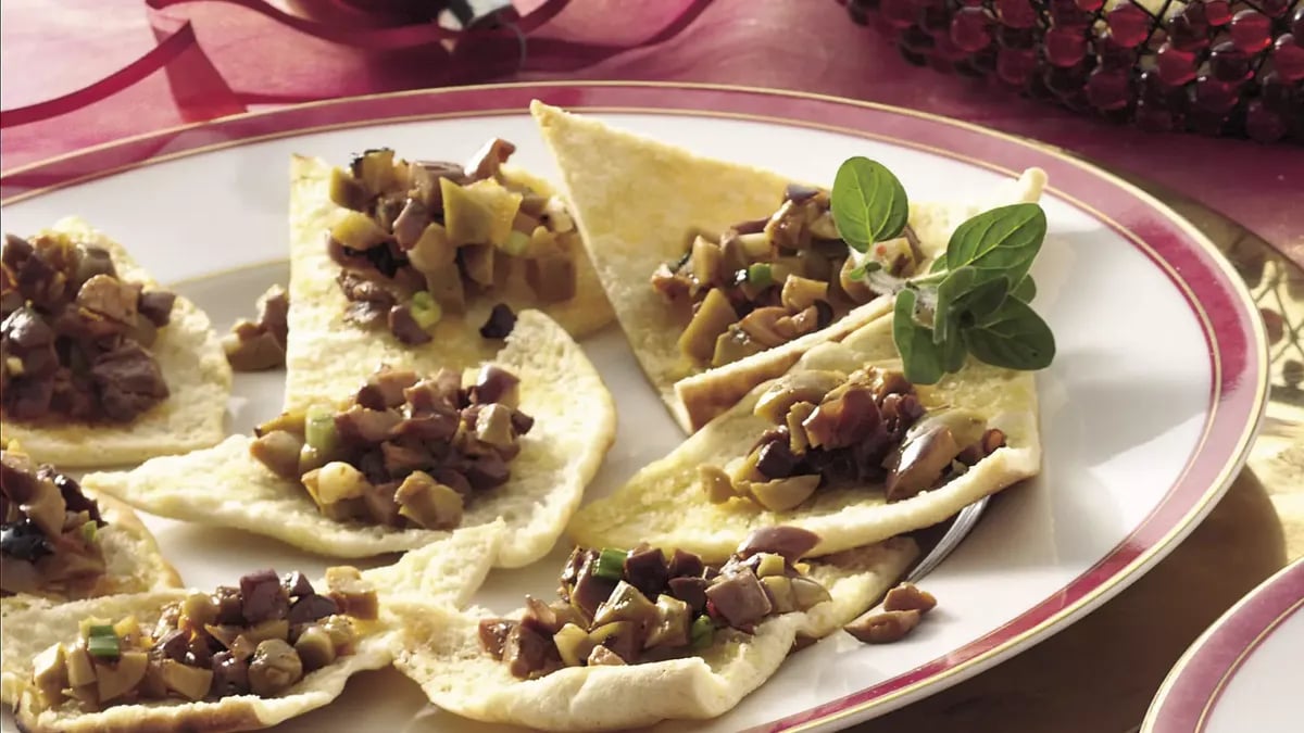 Pita Triangles with Olive Relish