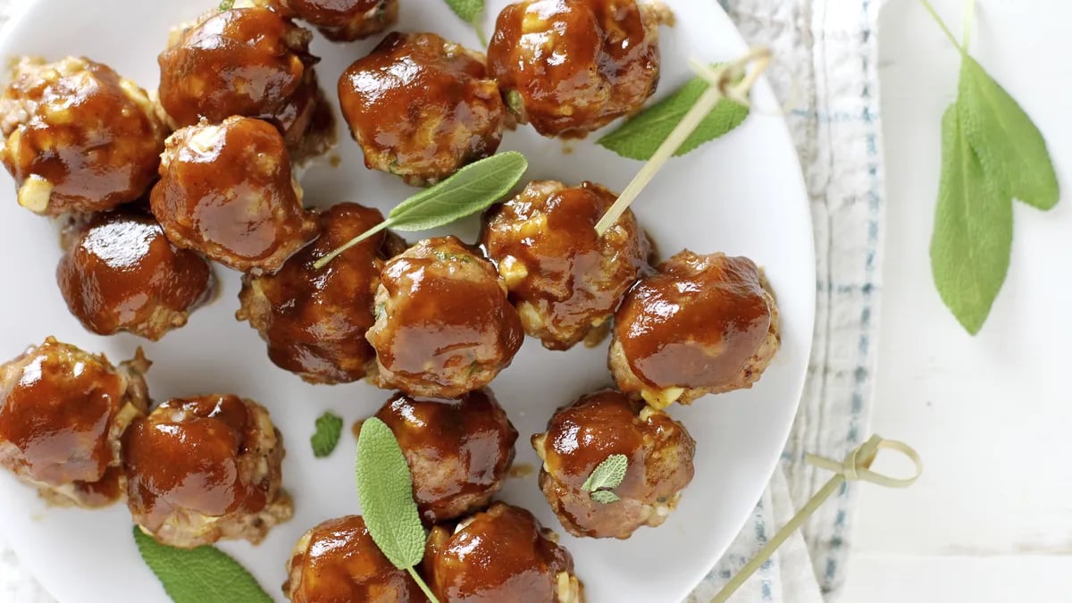 Maple-Glazed Breakfast Meatballs