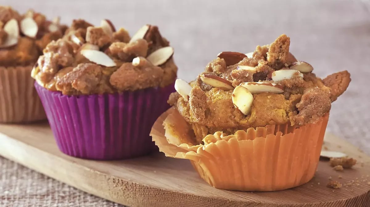 Streusel Pumpkin Muffins