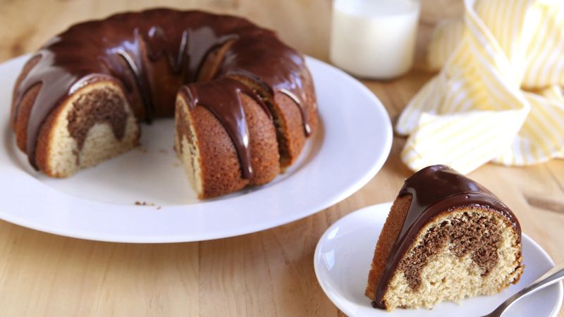 Peanut Butter-Chocolate Swirl Bundt Cake