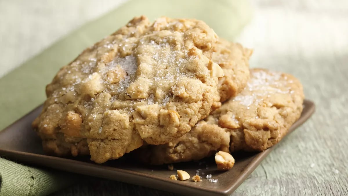 Jumbo Cashew Cookies