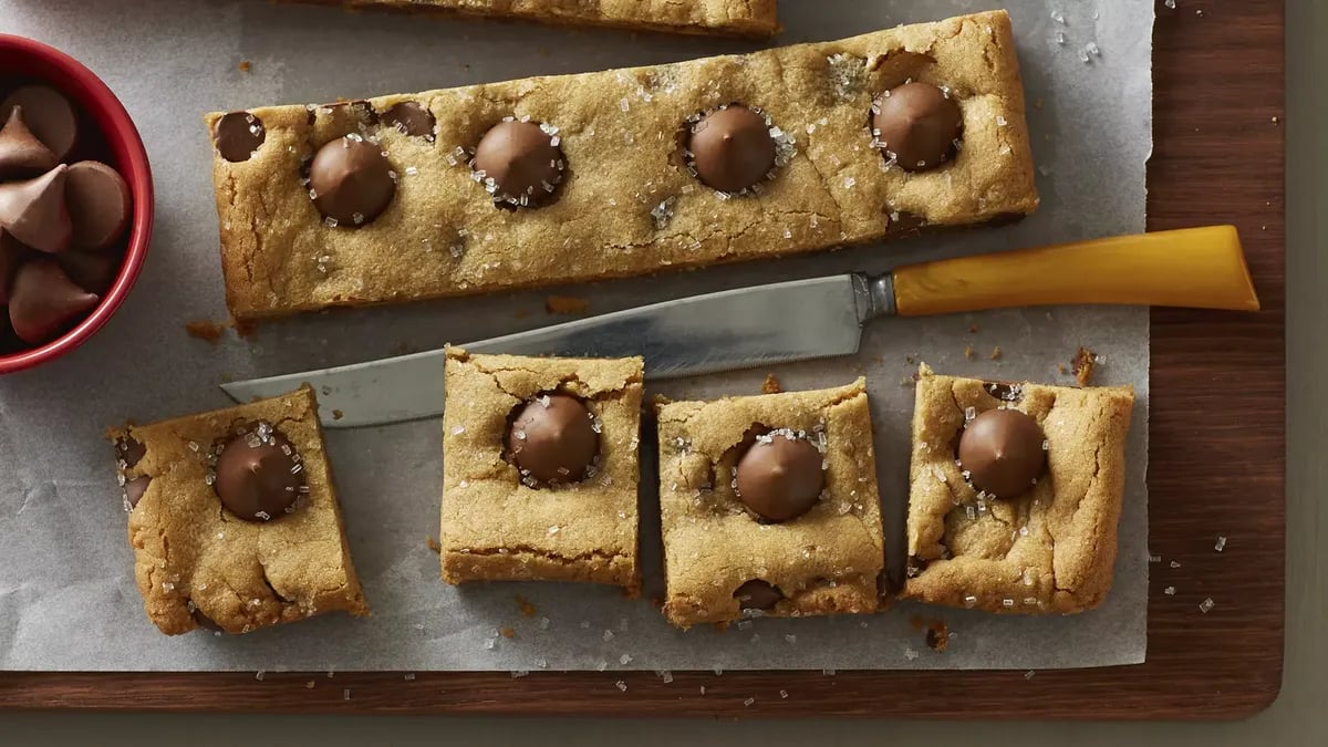 Peanut Butter Blossom Bars