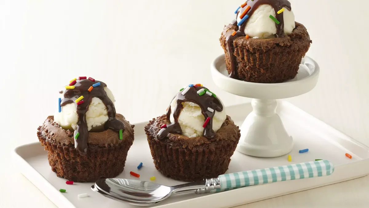 Mini Brownie Sundae Bowls