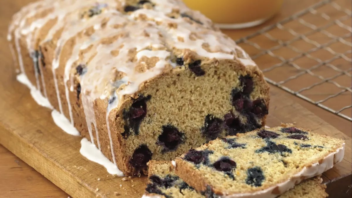 Fiber One® Blueberry-Orange Bread