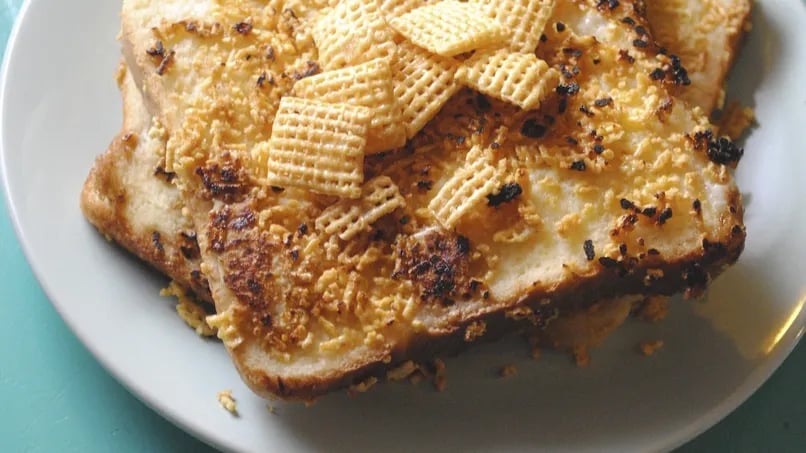 Cereal-Crusted French Toast