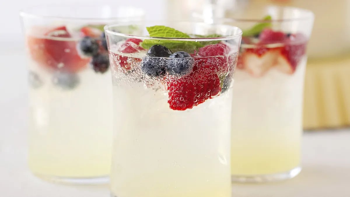 Red and Blue Lemonade Cocktail