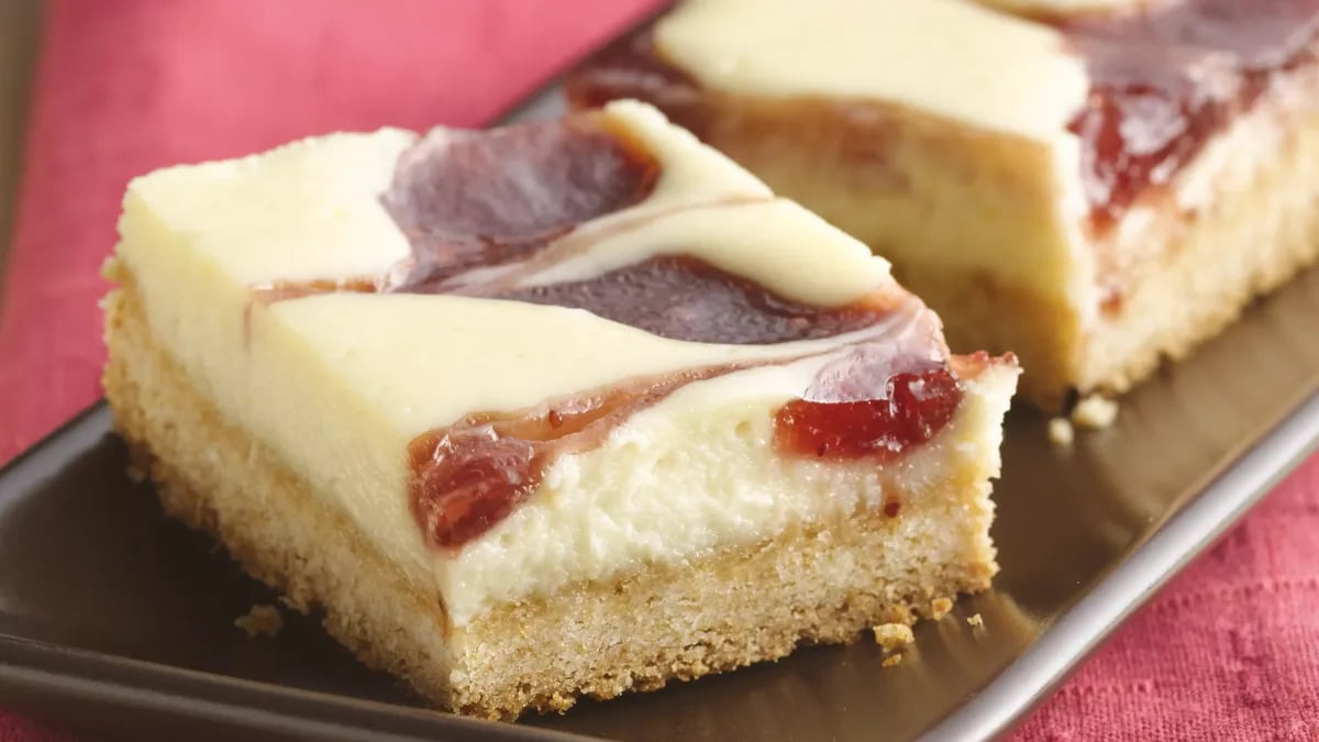 Strawberry Cheesecake Bars