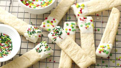 Smocks and Sprinkles: Easy Meal & Snack Trays for Kids