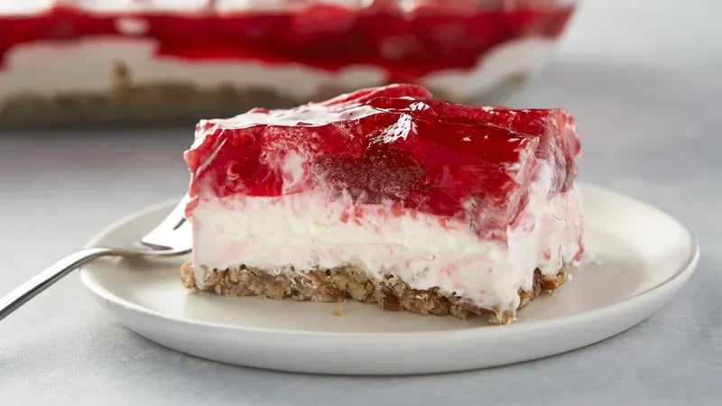 Strawberry Pretzel Salad