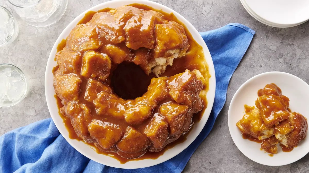 Pumpkin Cheesecake Monkey Bread