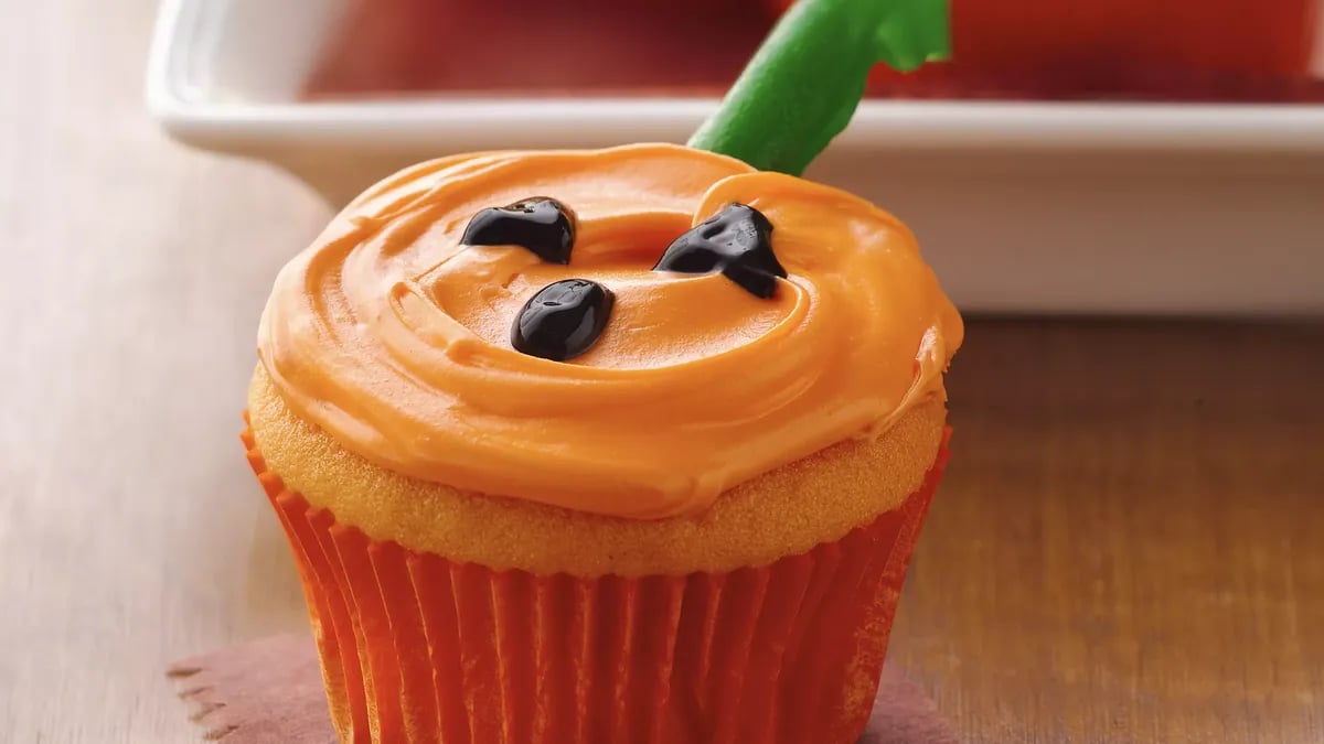 Mini Pumpkin Cakes