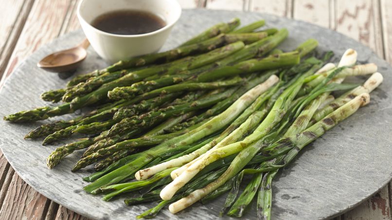 Grilled Asparagus and Green Onions