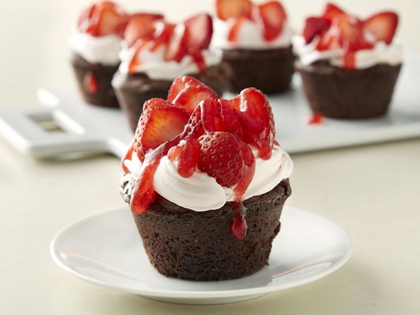 Berrylicious Yogurt Brownies