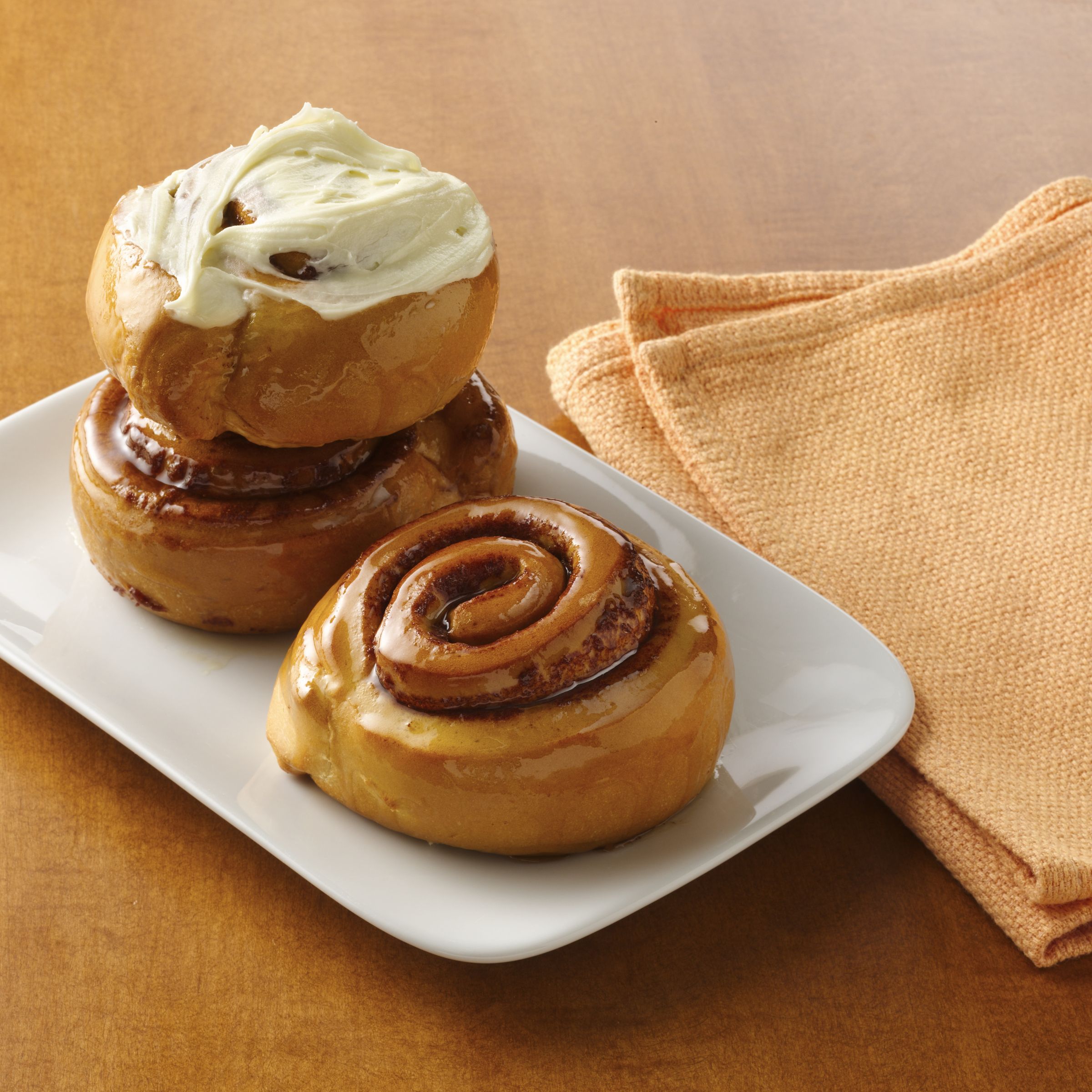 Pillsbury™ Best™ Frozen Cinnamon Roll Dough 2.5 oz | General Mills ...