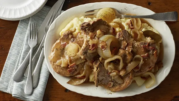 Slow-Cooker Smothered Pork Chops