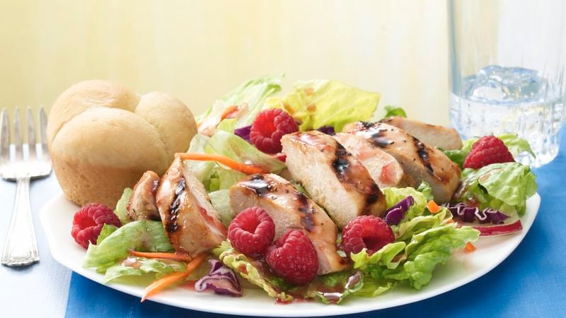 Grilled Chicken Salad with Raspberries