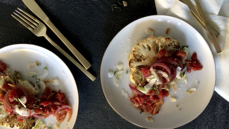 Roasted Cauliflower Steaks with Tomato-Onion Chutney | Muir Glen
