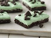 General Mills Foodservice | Mint Glazed Chocolate Sandwich Cookie Brownies