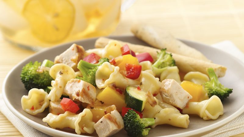 Grilled Chicken Pasta Salad with Caramelized Onion, Broccoli and Mango
