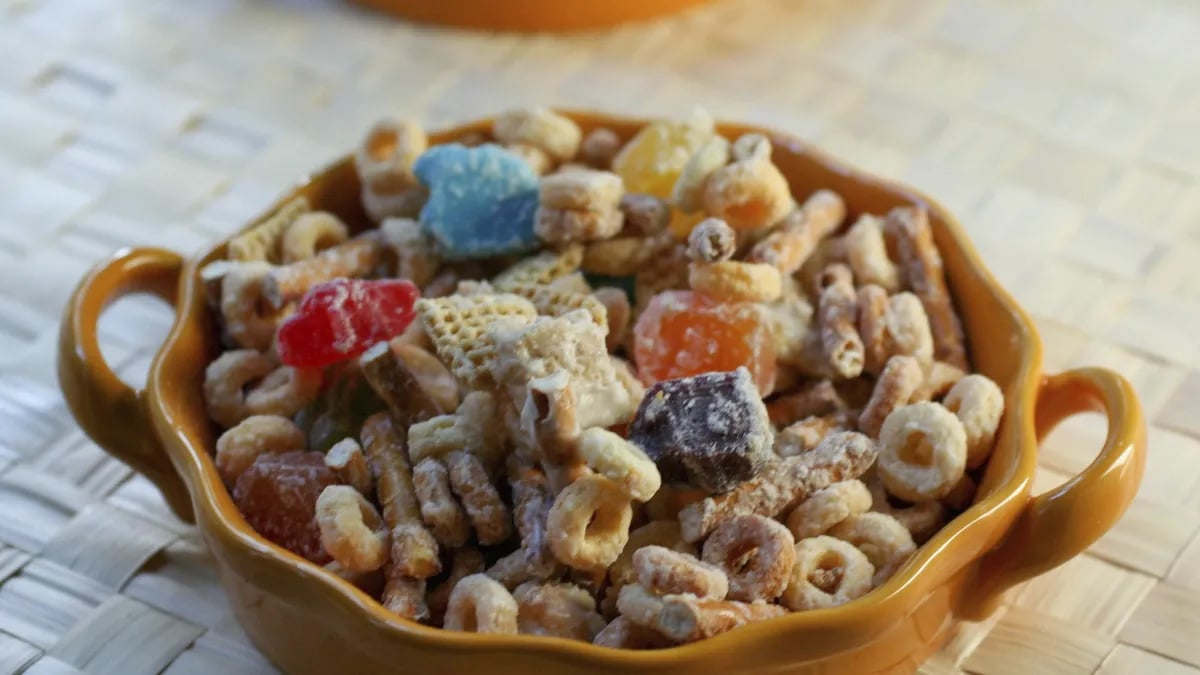 Chex® & Cheerios® PB&J Snack Mix